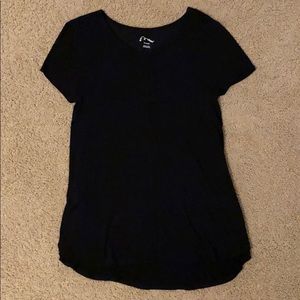 Black Tee